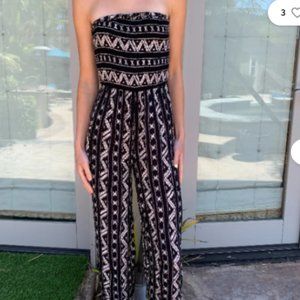 Urban Outfitters strapless linen jumpsuit , size XS